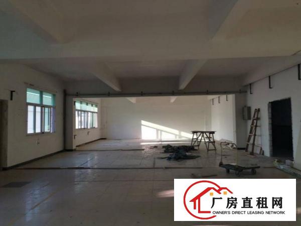  龙岗区横岗永湖地铁站小面积厂房出租，100平起租