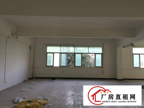  龙岗区横岗永湖地铁站小面积厂房出租，100平起租