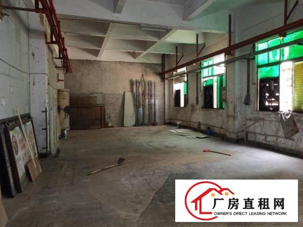  厂房出租一楼450平方龙岗区横岗六约可进大货柜空地大行业不限