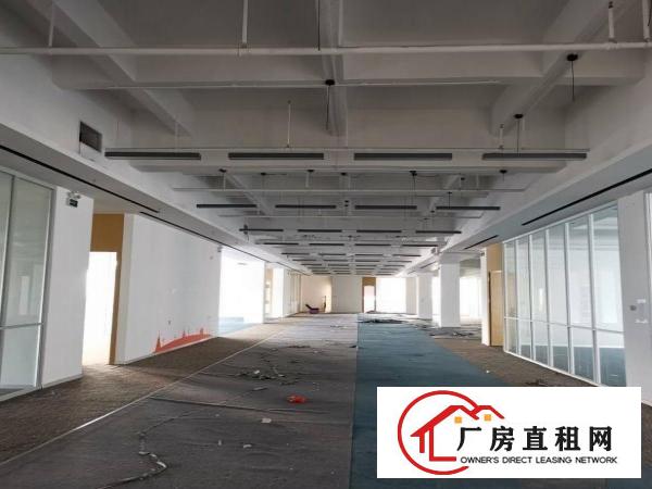  永湖地铁站旁红本花园式园区精装修厂房出租