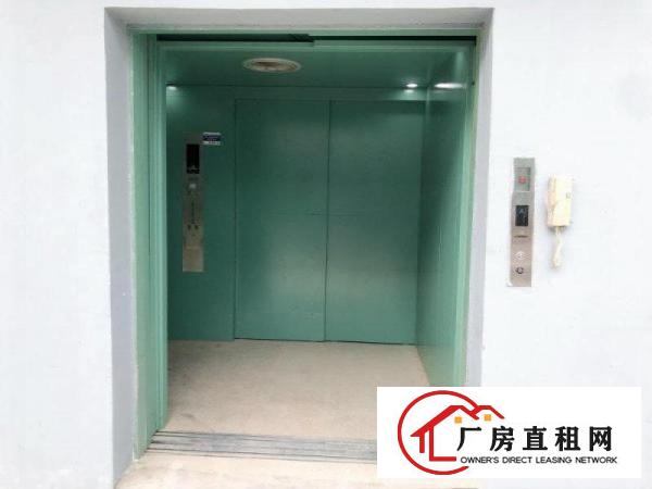  三月特价！六约埔厦工业区新出365平办公仓库，可进大车