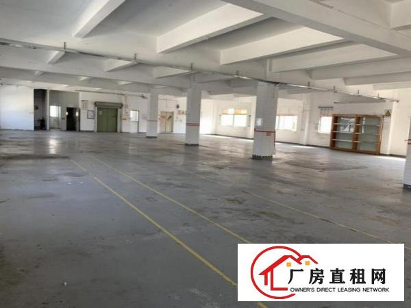  龙岗区横岗四联主干道边新出楼上精装厂房600平方米招租!
