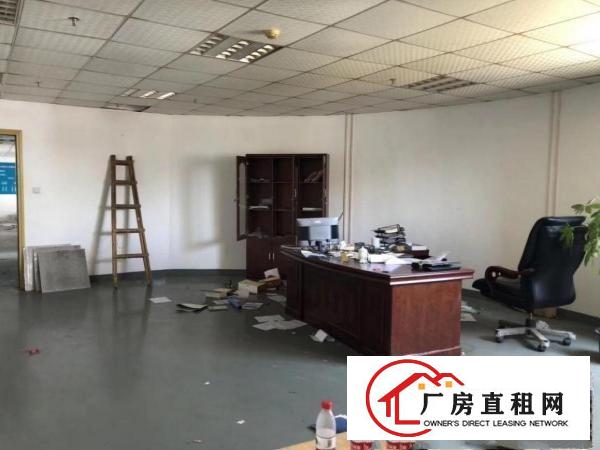  横岗原房东荷坳地铁口2680平，可以分租