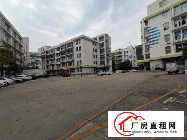  横岗永湖地铁口附近新出楼上2000平带精装修原房东厂房出租