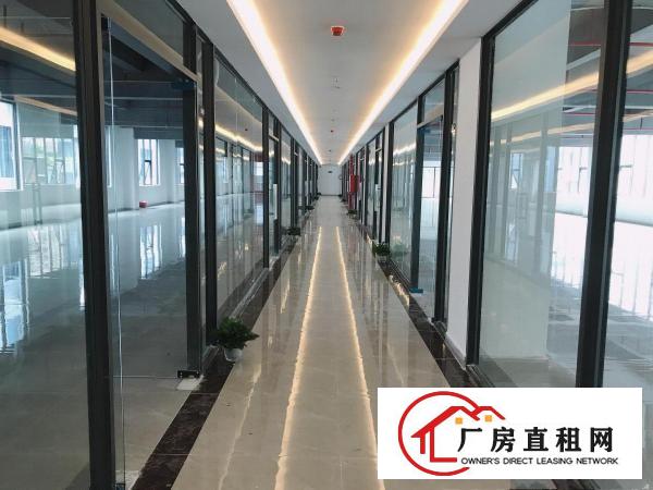  横岗安良创客园1135平楼上厂房仓库出租，大小分租，原房东！