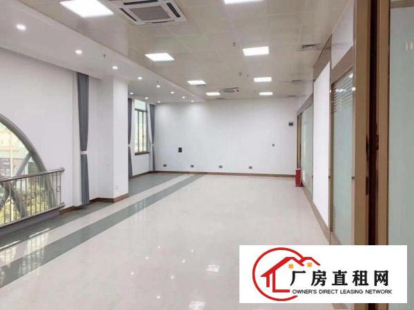  横岗地铁站口500米创意园256，450平分租电商办公