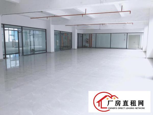  六约地铁站附近新出150平电商办公仓库出租，可进大车