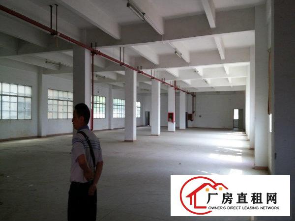  横岗六约地铁口厂房一二楼300，600,900平米
