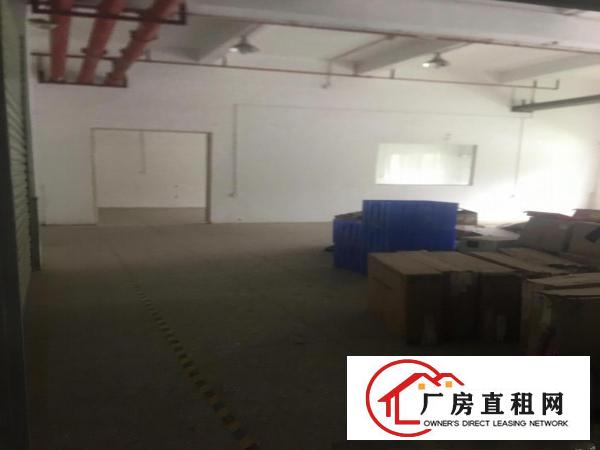  横岗地铁口，一楼255平米低价厂房出租适合仓储，生产