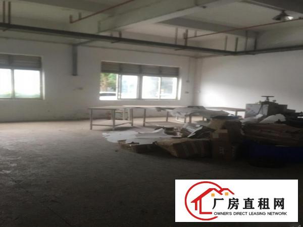  横岗地铁口，一楼255平米低价厂房出租适合仓储，生产