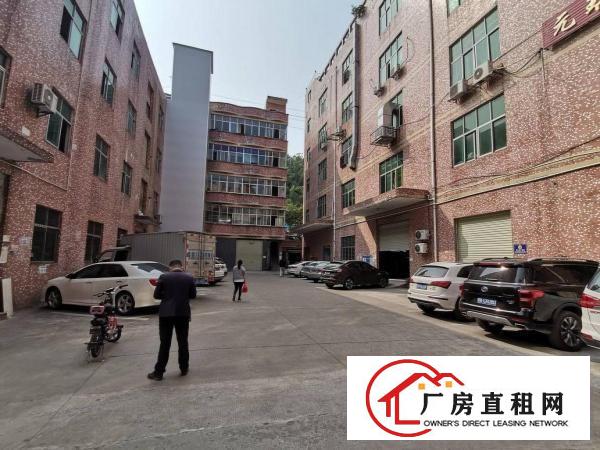  横岗原房东现成服装厂，不用转让费，实际面积出租