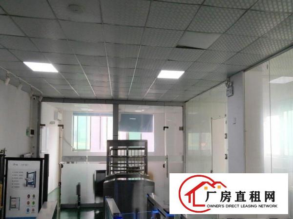  坂田景和源工业园厂房整体转租，无任何转租费用