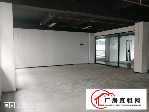  园区厂房出租。交通便利