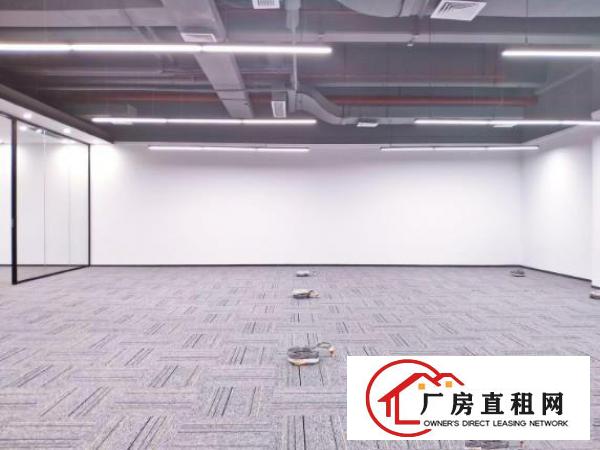  出租坂田地铁旁精装办公室480平红本超高使用率