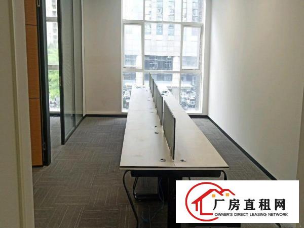  坂田地铁口零距离新出156平办公室2 1带家具空调无转让费