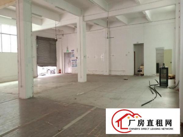  坂田高速路口新出一楼2000平出租可分带卸货平台空地大