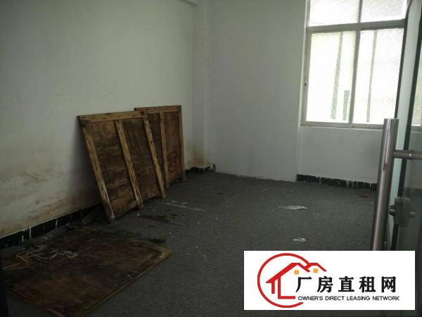  杨美地铁B出口100平米带装修厂房出租