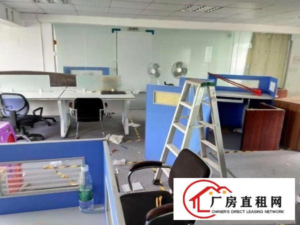  坂田南坑工业区楼上110，130，220，260平出租