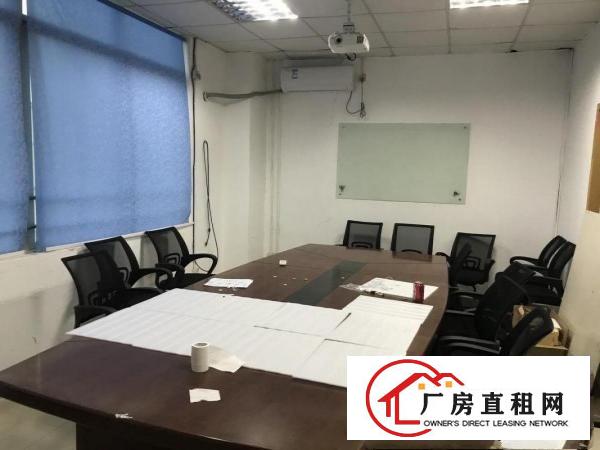  坂田办公仓库300平，有现成装修，电商办公拎包入住