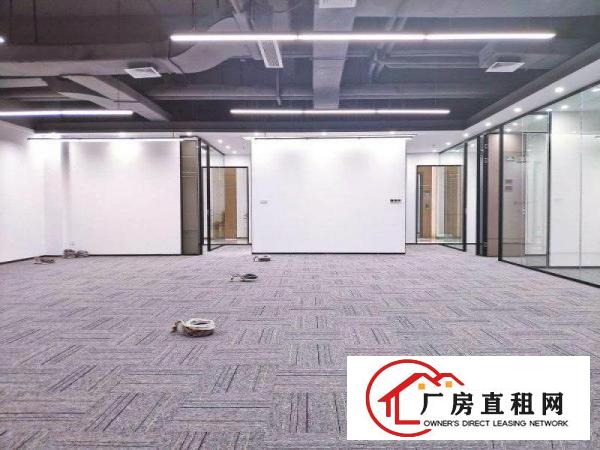  坂田地铁旁精装办公室480平红本超高使用率