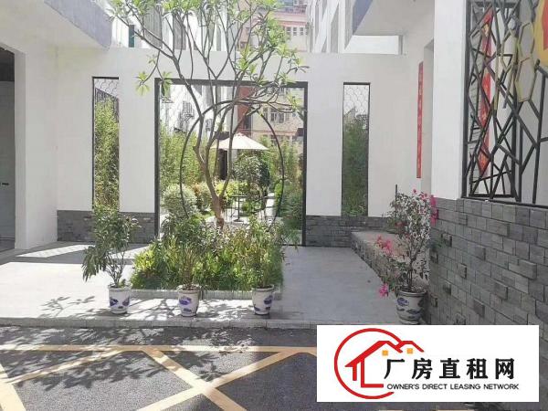  龙岗坂田光雅园附近一楼1020平精装办公厂房出租。