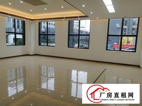  坂田华为基地附近3000平一楼电商办公室展厅厂房出租可分租。