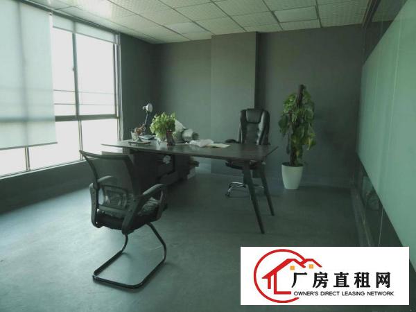  万科城附近286平方出租