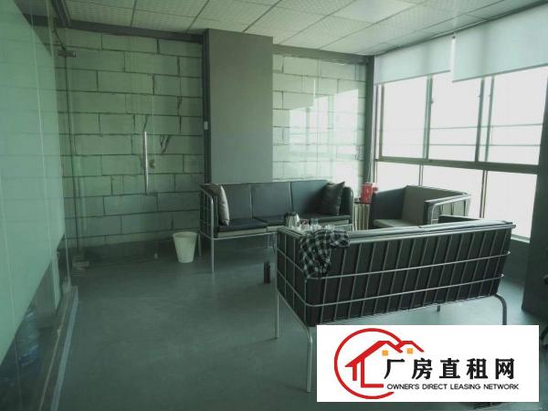  万科城附近286平方出租