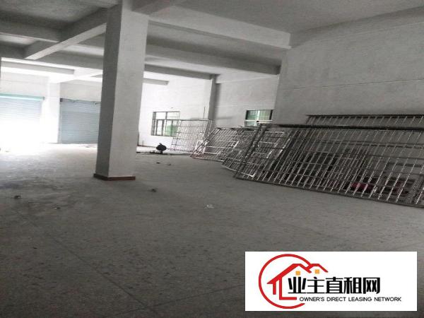  厂房便宜出租，前后大路，出门有公交