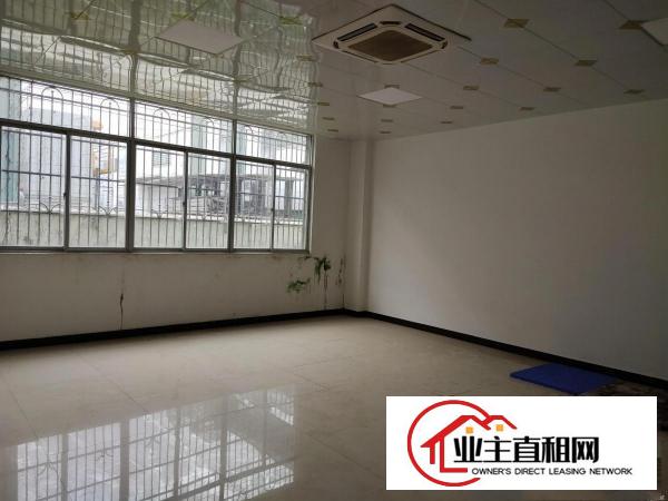  石湾镇原房东厂房出租5000方，空地2000方，带牛角航车位