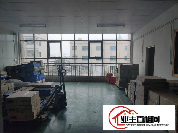  仲恺TCL一手房东楼上一千平方厂房