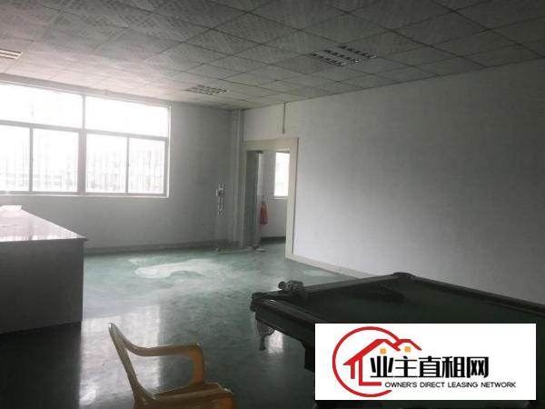  平南市场旁单层1150平花园式带豪华装修厂房招租