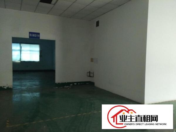  淡水2500平带装修楼上，工业园内，形象好，交通方便，可分租