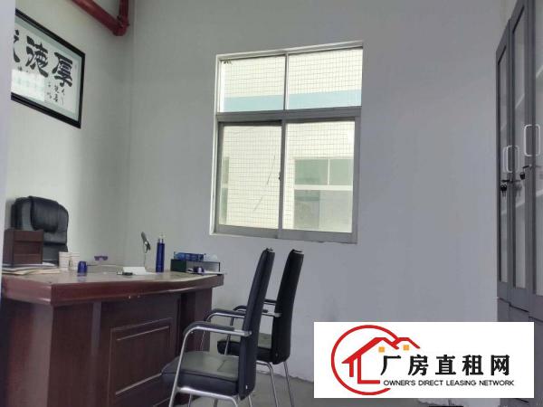 淡水二楼带精装修办公室厂房出租950平米！无转让费