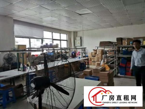  龙岗爱联嶂背新出现成办公室360平方空地超大招工