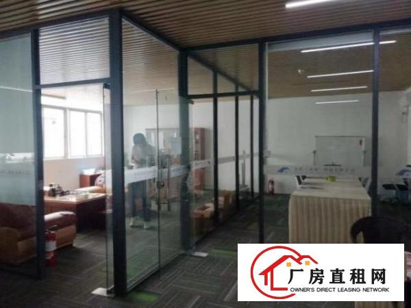  爱联地铁站旁边500平