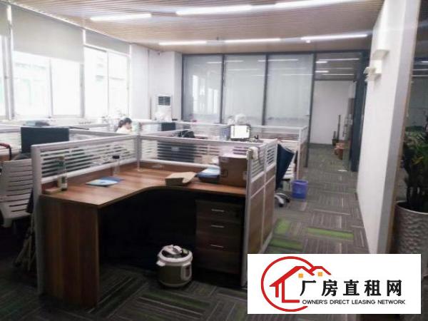  爱联地铁站旁边500平
