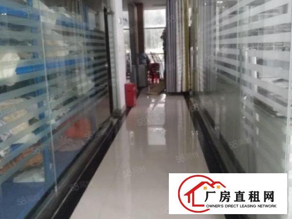  爱联工业区内带装修500平米厂房出租，有货梯好招工