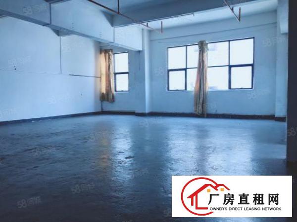  龙岗爱联地铁口厂房出租600平有装修价格带电梯独立卫生间