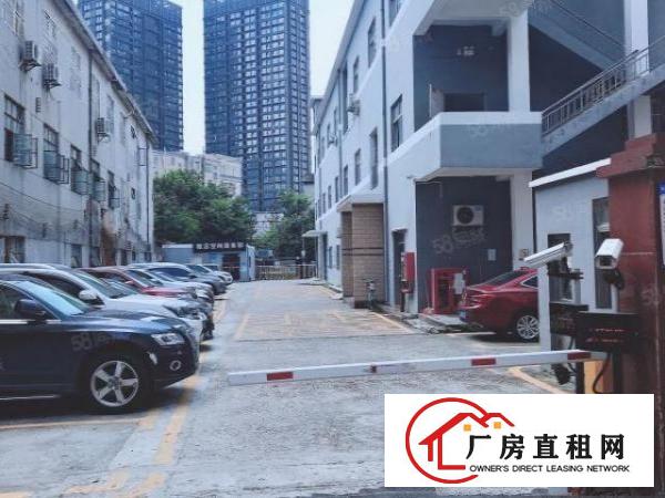  龙岗爱联地铁站530平厂房出租户型方正采光好价格面议
