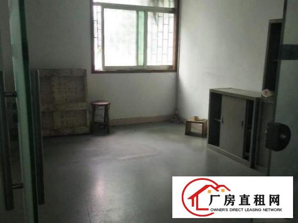  标准工业区厂房招租，价格美丽。