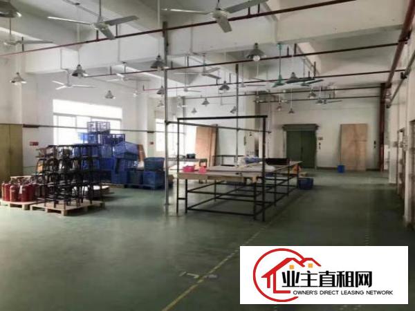  距离龙岗地铁口1.5公里，独院厂房出租，仅需20元/平