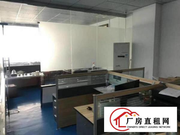  龙岗同乐工业区二楼整层带3吨电梯厂房整层1200平招租