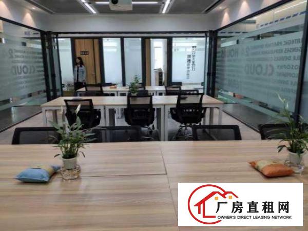  布吉3一5人靠窗精装修办公室出租送红本