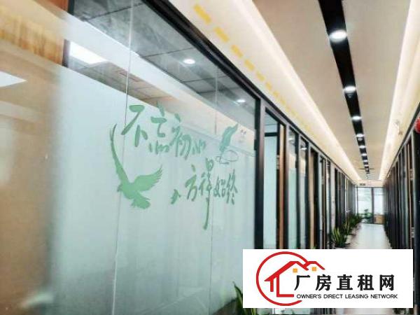  布吉3一5人靠窗精装修办公室出租送红本