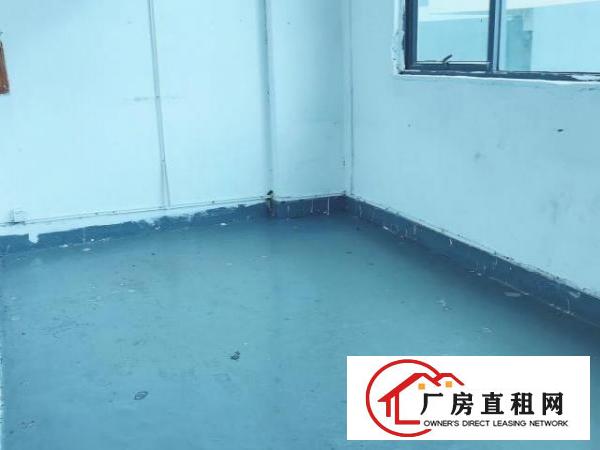 龙岗新出爱联地铁口工业风厂房300 280平直租