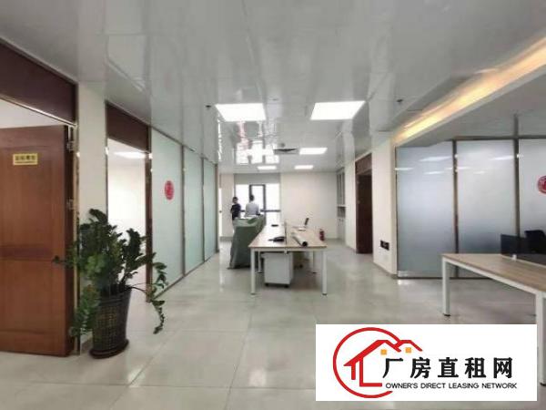  龙岗爱联地铁站附近原房东二楼500平豪华装修无需转让费