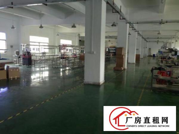 龙岗中心城南联新出楼上单层面积1200平米厂房出租