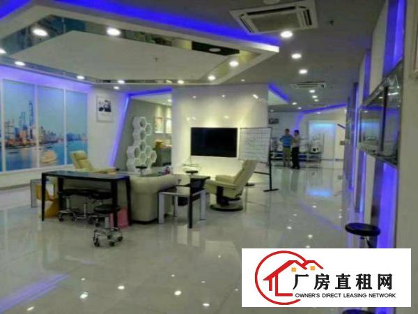  龙岗3号地铁线3楼350平电商贸易办公厂房带装修