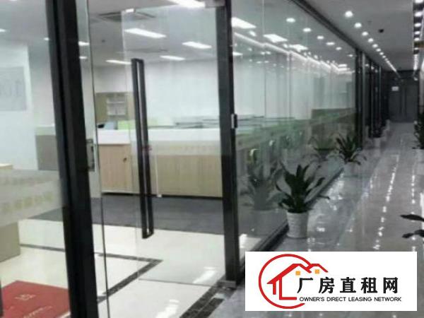  龙岗3号地铁线3楼350平电商贸易办公厂房带装修